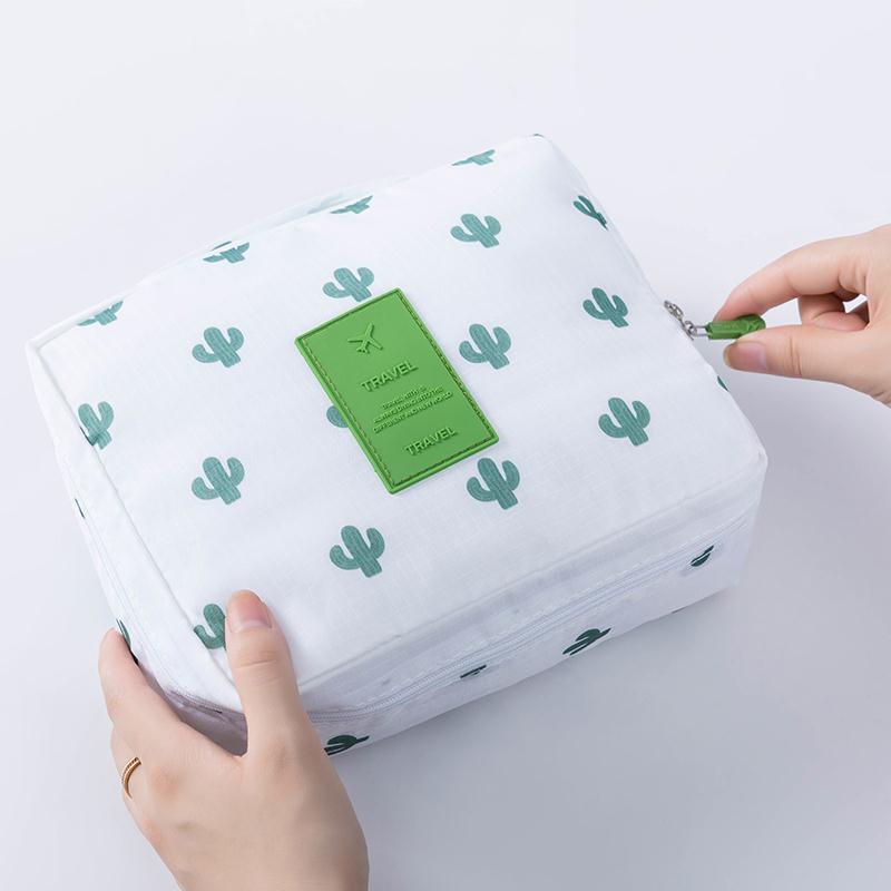 Necessaire feminina Make up